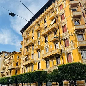 Retro-chic In Apartamento
